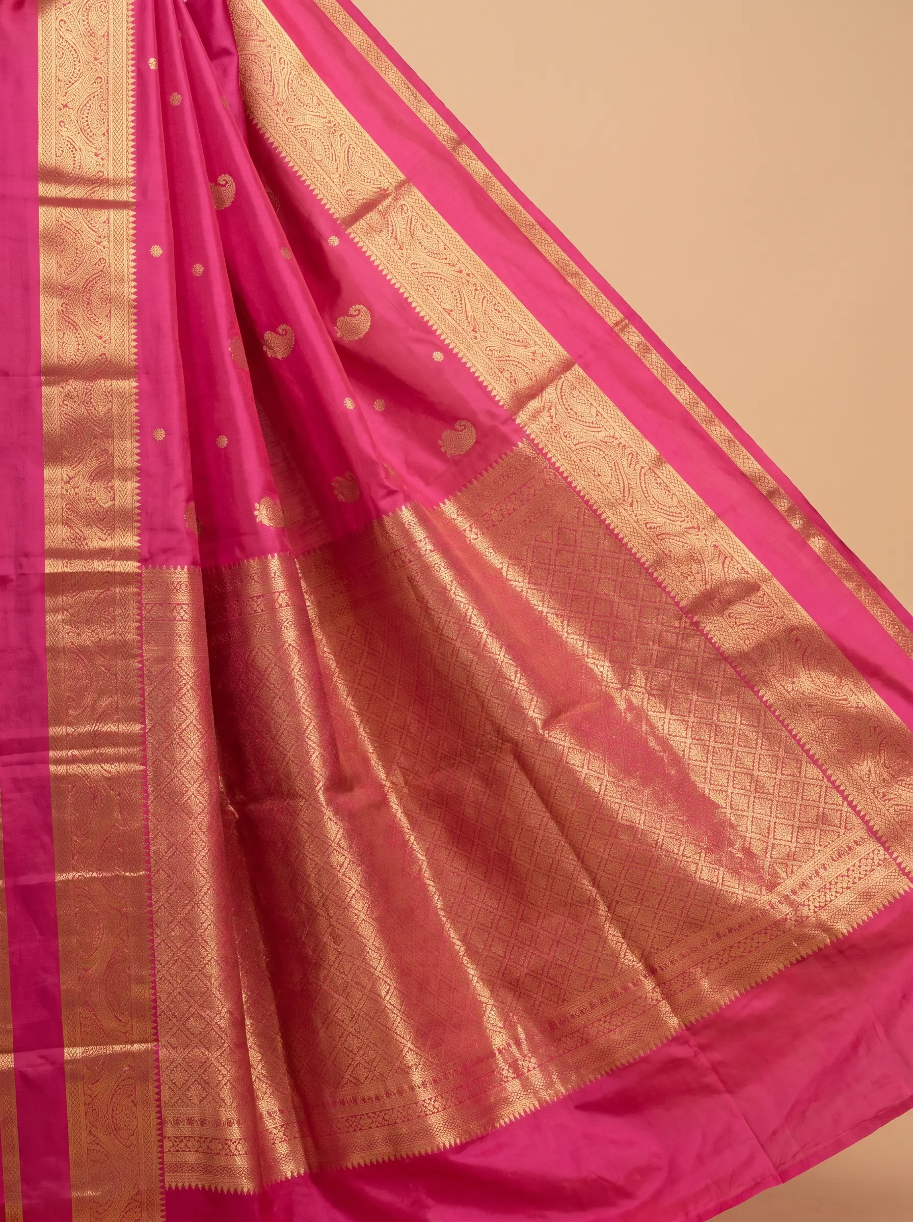Purple With Print Motif With Rich Border Kanjeevaram Silk Saree