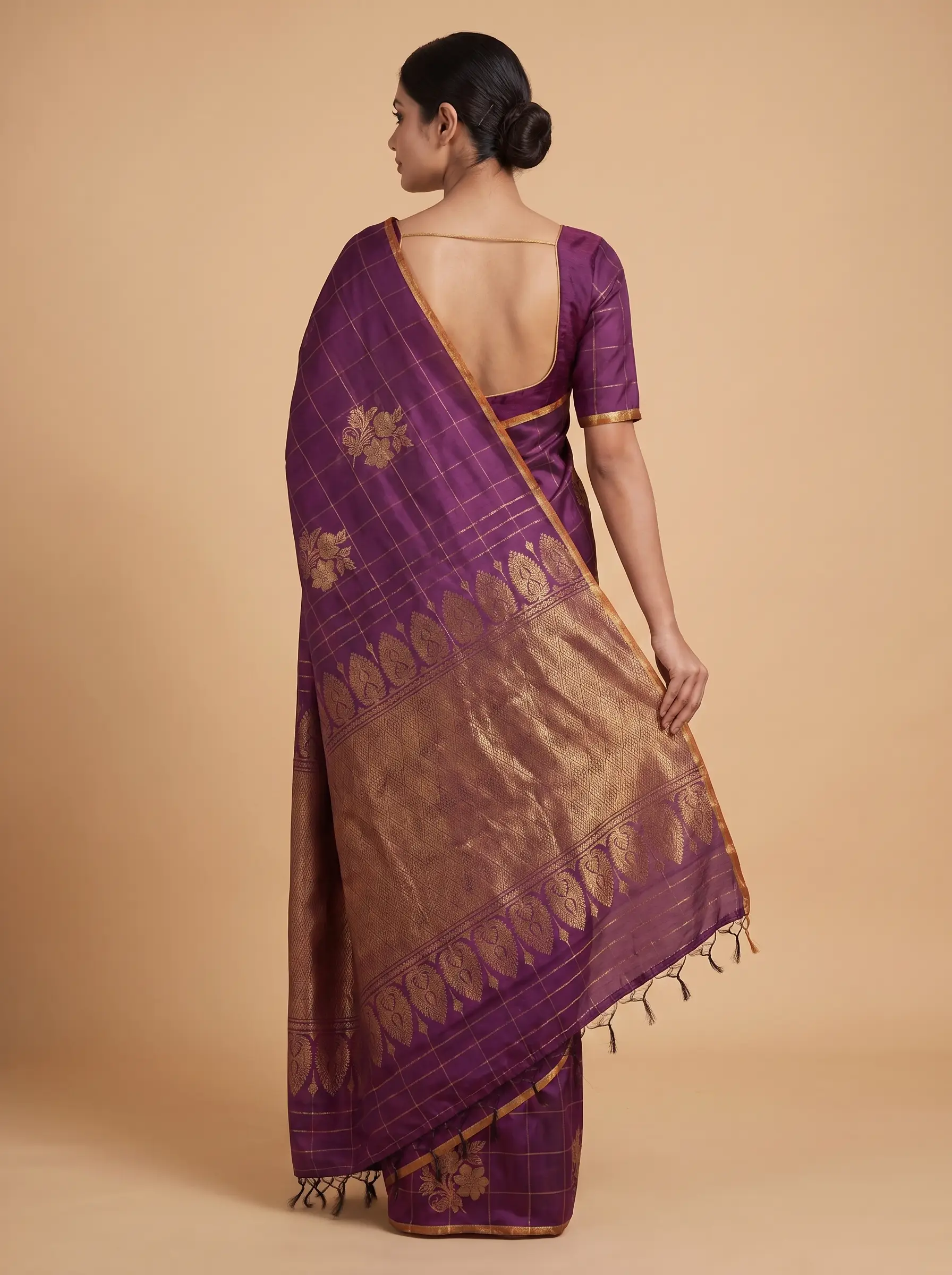 Mugdha Purple Kanjeevaram silk saree with flower butta
