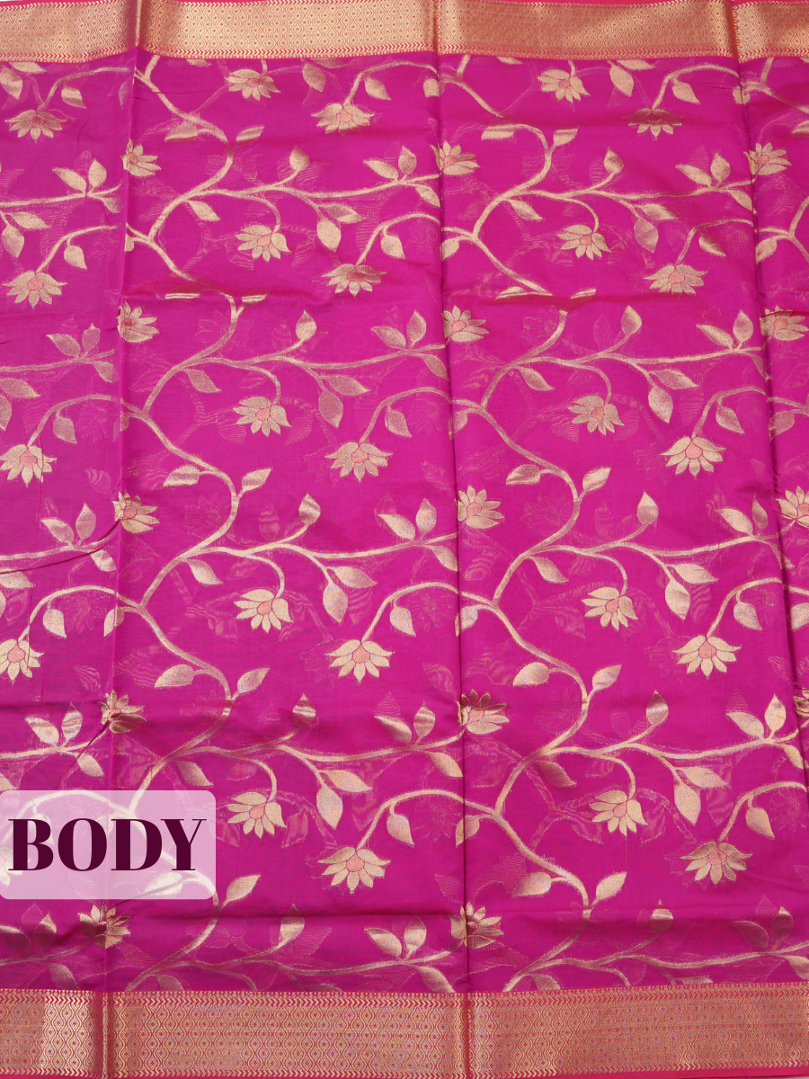 Magenta Sico Saree Saree with Woven zari lattice work border