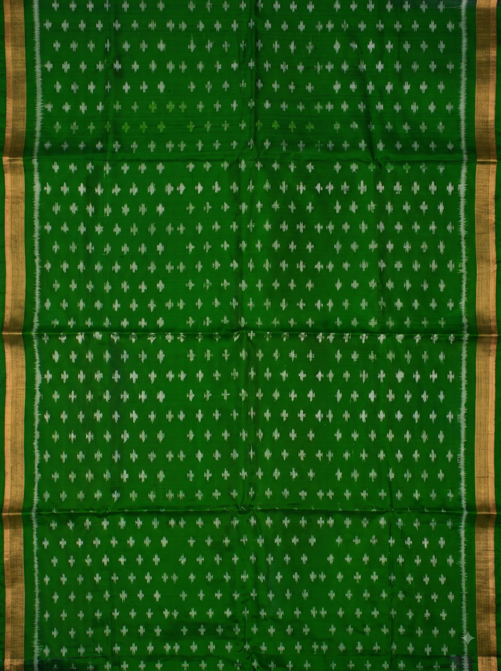 Green and Gold Zari Woven Geometric Chiniya Silk Saree