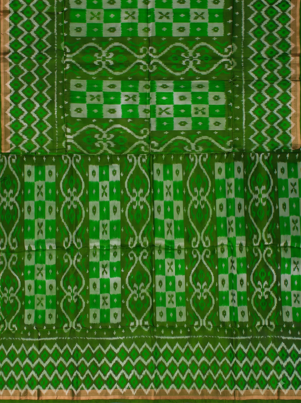 Green and Gold Zari Woven Geometric Chiniya Silk Saree