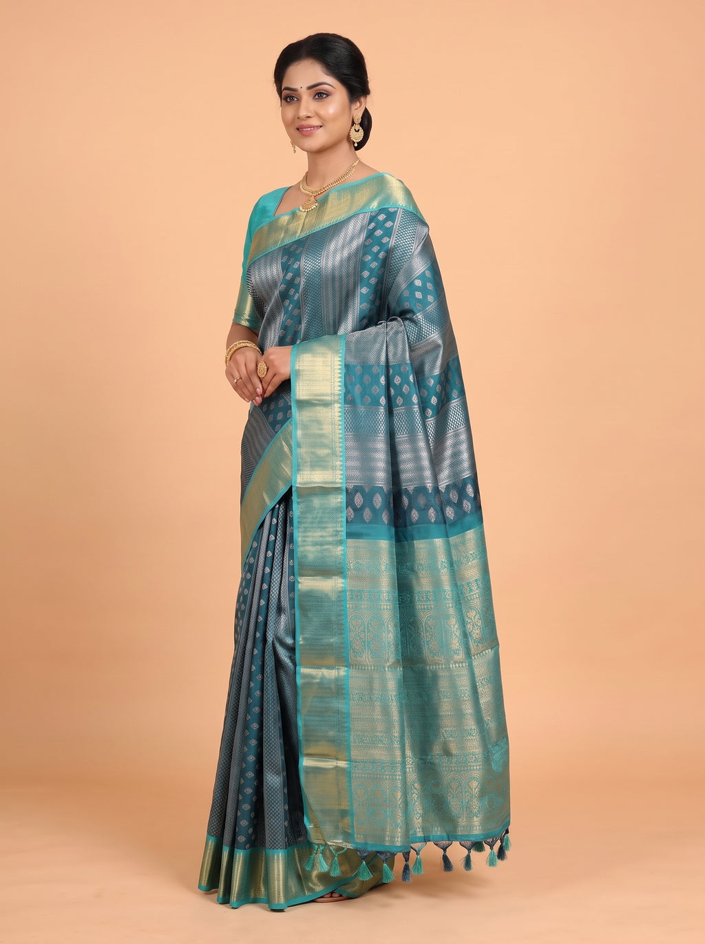 Teal Green and Silver Zari Geometric Woven Kanchivaram Silk Saree - MUGDHA ART STUDIO LLP