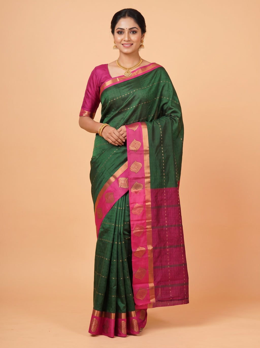 Green Bangalore Semi Silk Saree with Paisley Motif Zari Border