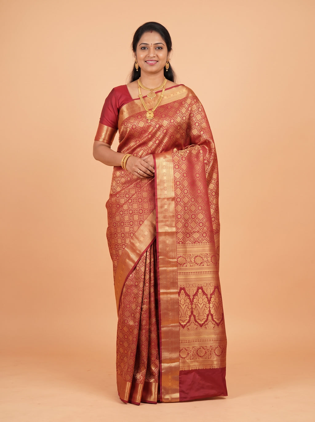 deep-wine-and-antique-gold-zari-woven-silk-saree