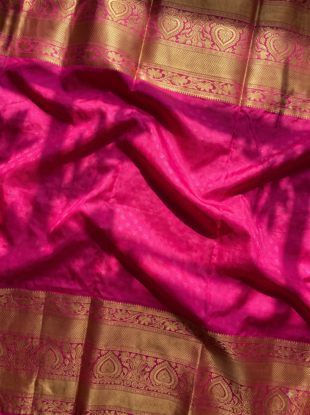 Green Tissue Brocade Saree with Pink Paisley Motifs