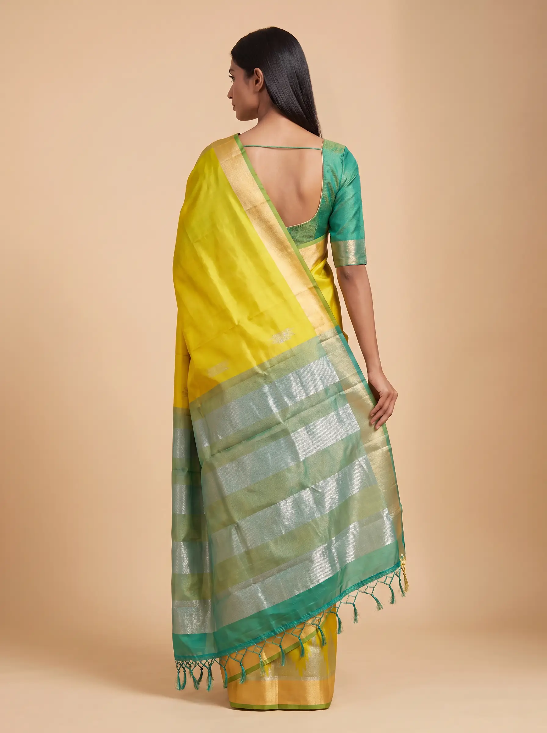 Mugdha Yellow Kanjeevaram