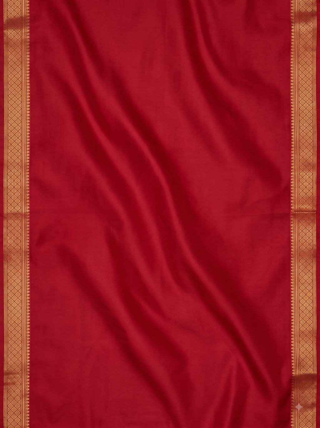 Deep Green and Red Gold Zari Woven Chiniya Silk Saree
