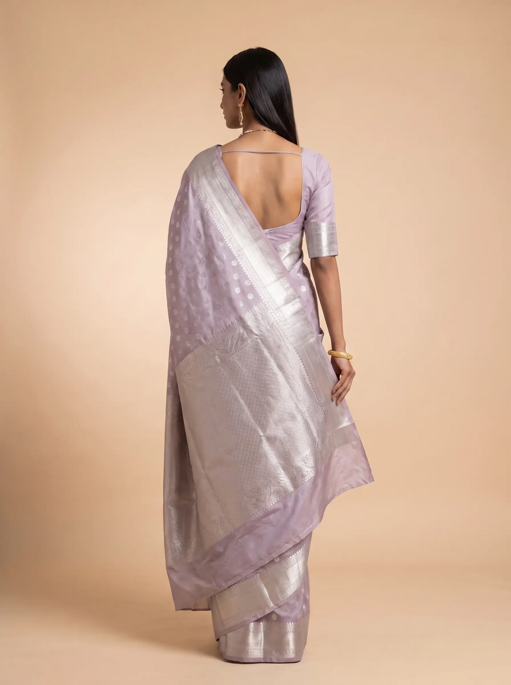 Mauve Silk Saree with Silver Zari Butti & Rich Pallu