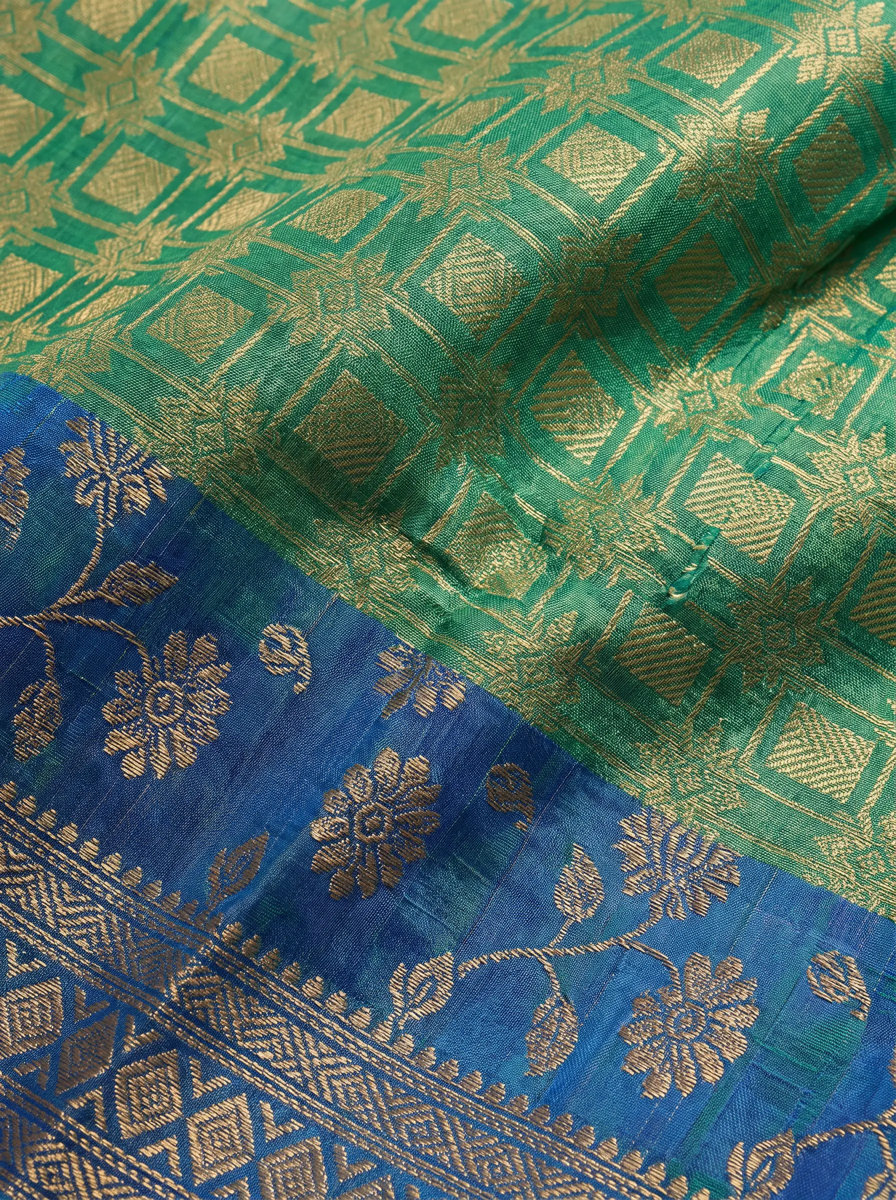 Green and Navy Blue Antique Gold Zari Woven Kanchivaram Silk Saree