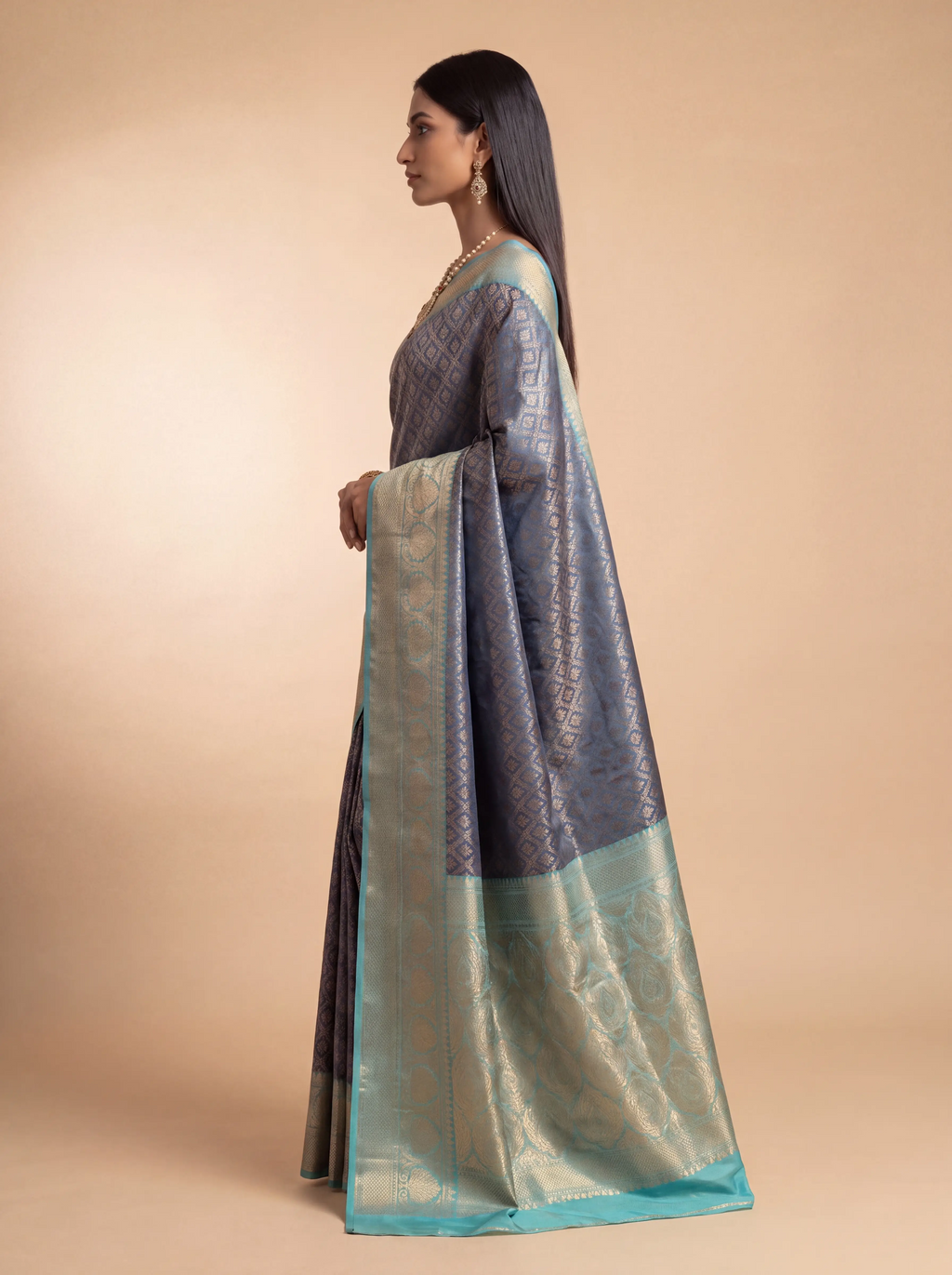Teal Green and Silver Zari Geometric Woven Kanchivaram Silk Saree
