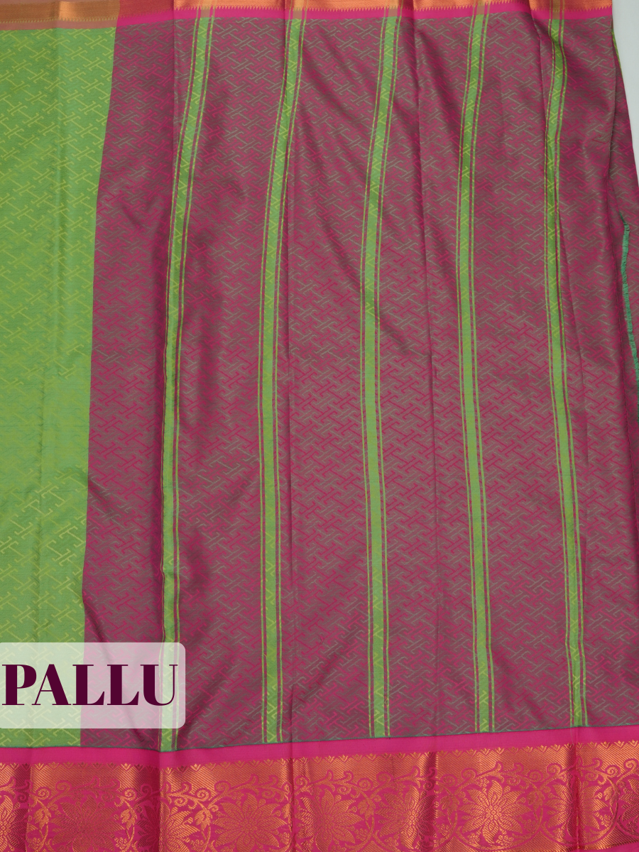 Green Bangalore Silk Saree with Intricate Gold Geometric Weave and Magenta Zari Border