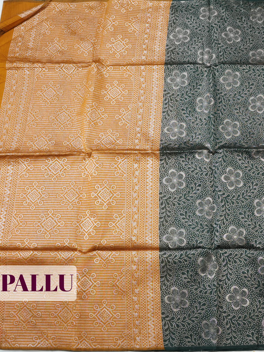 Dark Green Sico Saree Saree with Borderless Finish